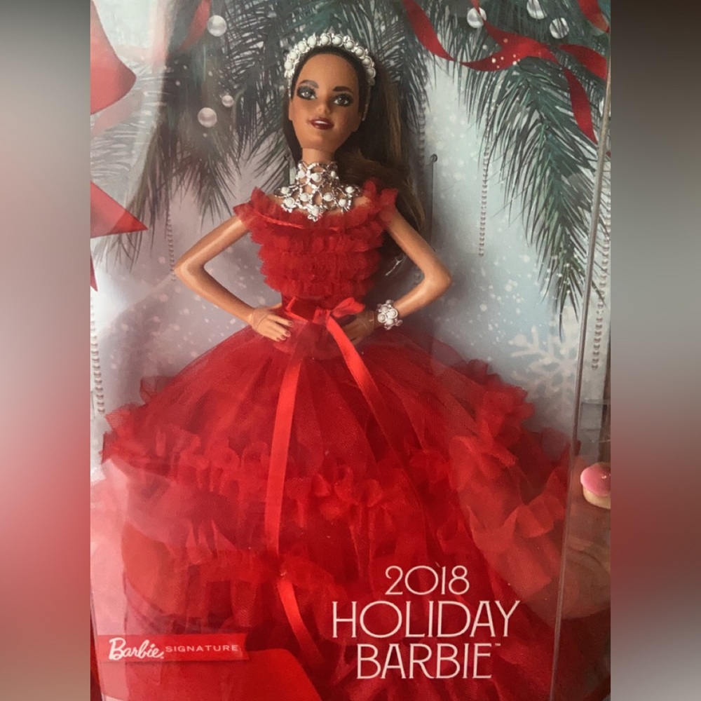 2018 holiday barbie
